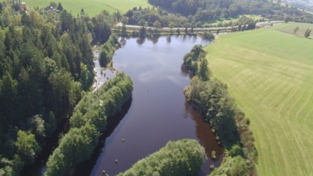 Polierweiher zwischen Altenhammer und Floß Drohnenansicht